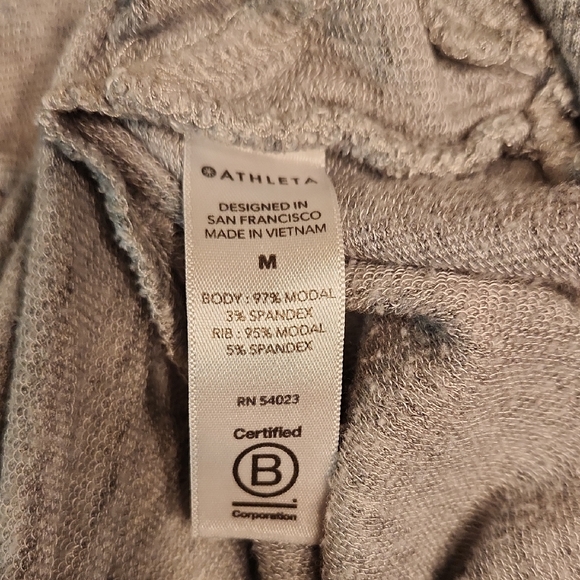 Athleta Sweatshirt - Picture 8 of 15